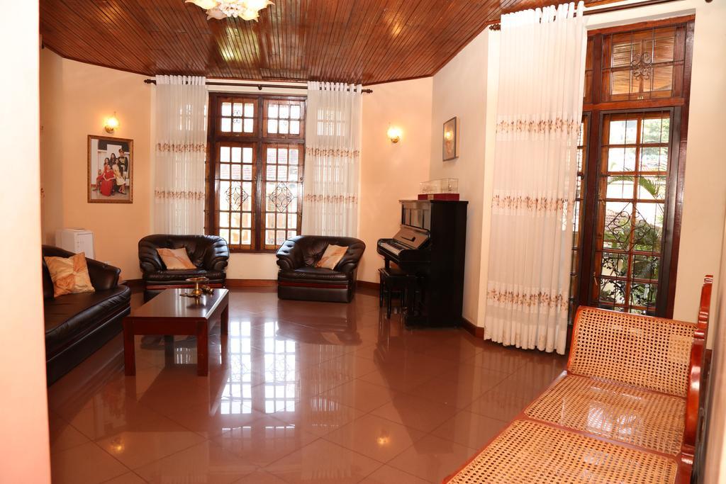 Glory Homestay 캔디 외부 사진