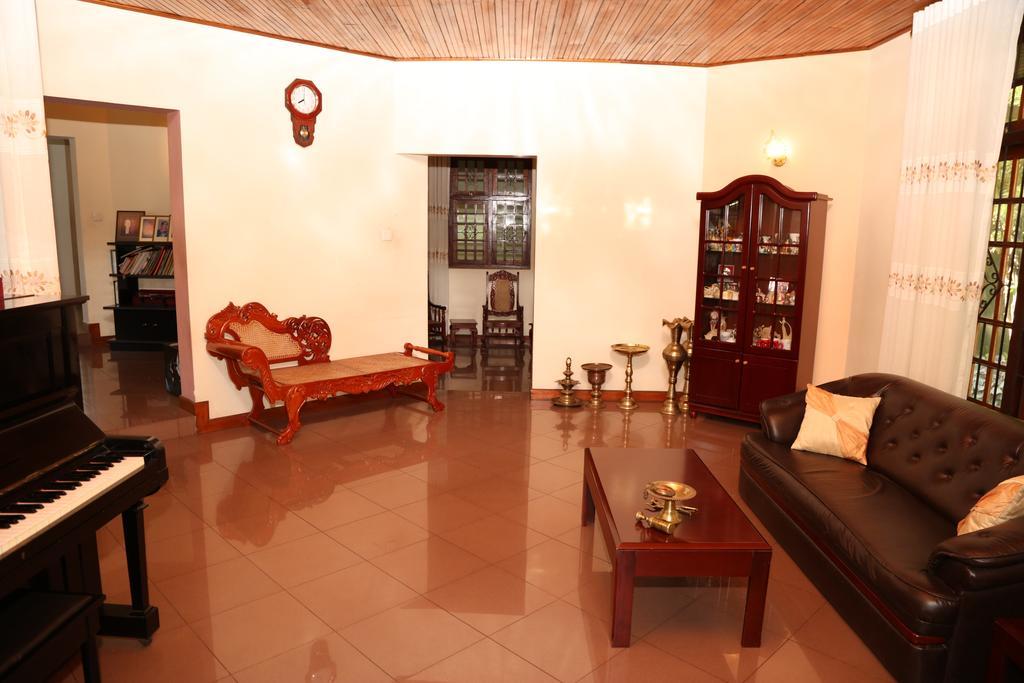 Glory Homestay 캔디 외부 사진