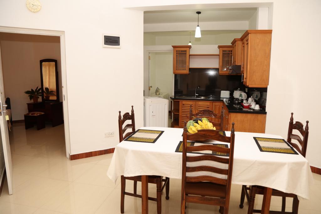 Glory Homestay 캔디 객실 사진