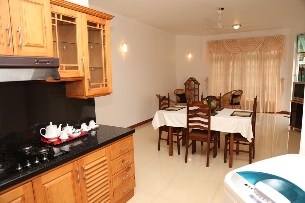 Glory Homestay 캔디 객실 사진